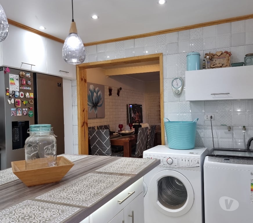 Bienes Raices Valparaíso Quilpué - Fotos de CASA DE DOS PISOS, A PASOS DE AVENIDA PR