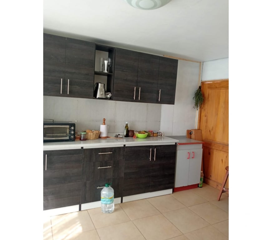 Bienes Raices Valparaíso Quilpué - Fotos de CASA CON GRAN TERRENO, EXCELENTE UBICACIÓN QUILPUE