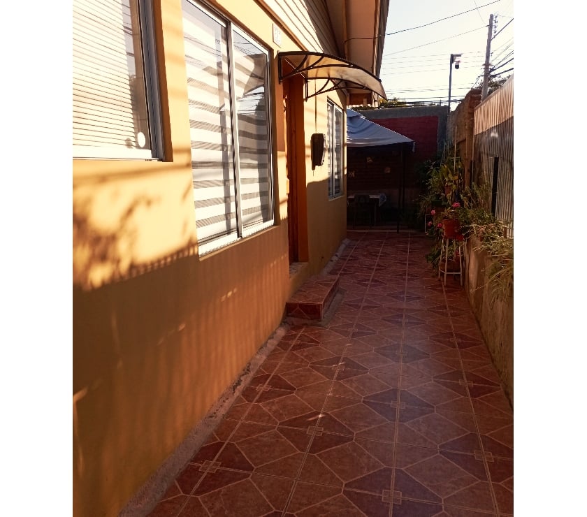 Bienes Raices Quilpué Valparaíso - Fotos de CASA INDEPENDIENTE DE UN PISO BELLOTO CENTRO