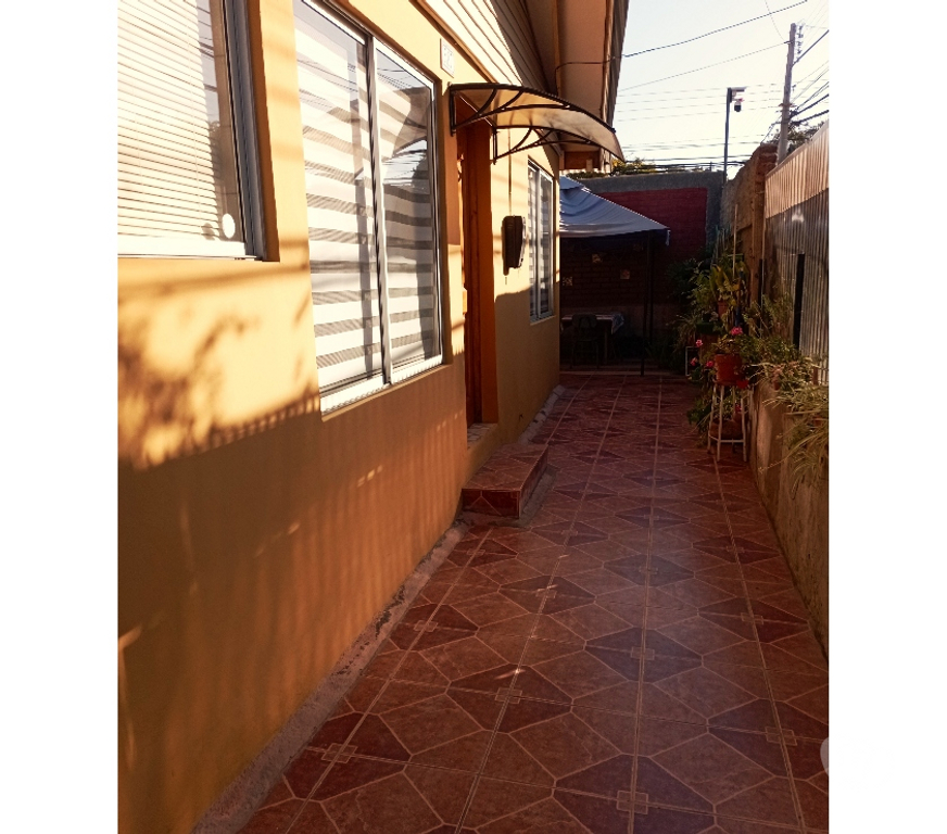 Bienes Raices Valparaíso Quilpué - Fotos de CASA INDEPENDIENTE DE UN PISO BELLOTO CENTRO