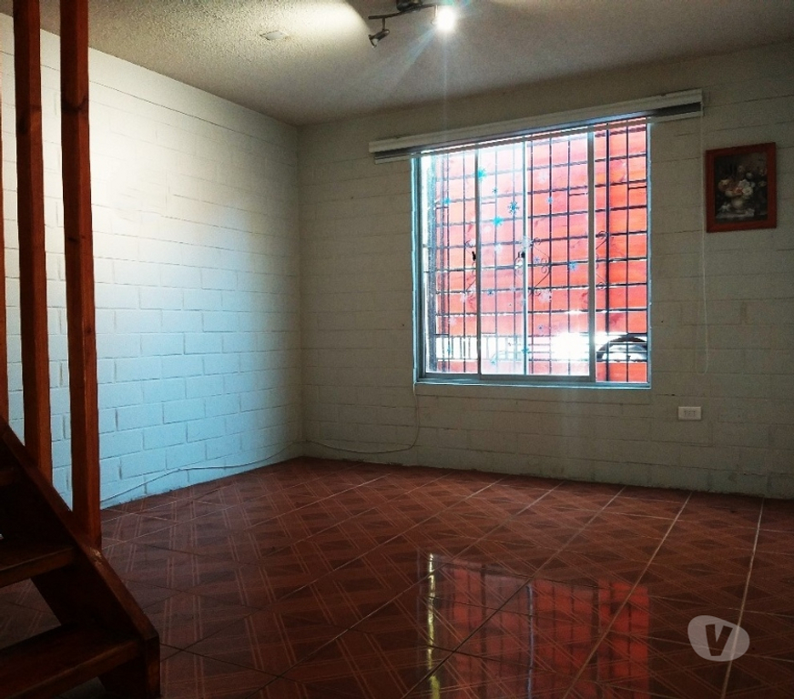 Arriendos Valparaíso Quilpué - Fotos de CASA PAREO SIMPLE DOS PISOS LOS PINOS