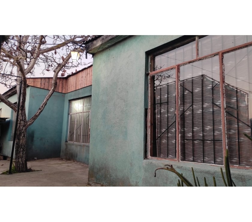 CASA AMPLIO TERRENO PARA REMODELAR