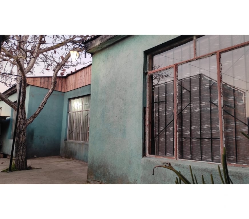 Bienes Raices Valparaíso Quilpué - Fotos de CASA AMPLIO TERRENO PARA REMODELAR