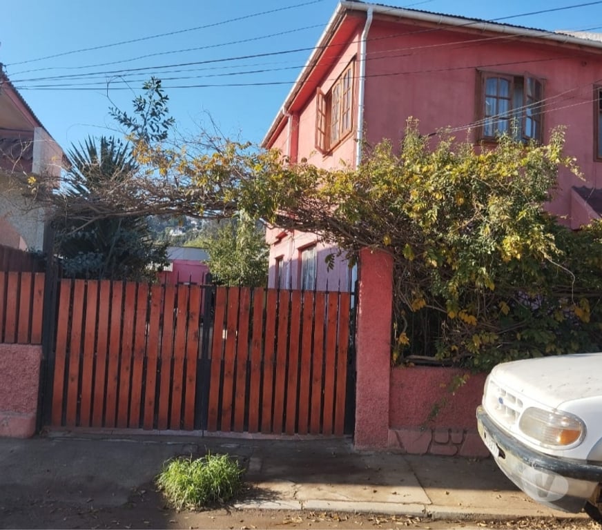 Bienes Raices Valparaíso Viña del Mar - Fotos de CASA CENTRAL CHORRILLOS BAJO VIÑA DEL MAR