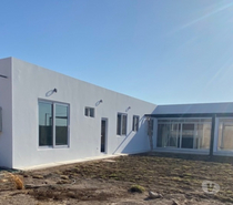Fotos de Arriendo Casa Nueva en Condominio Alto Ramírez Arica
