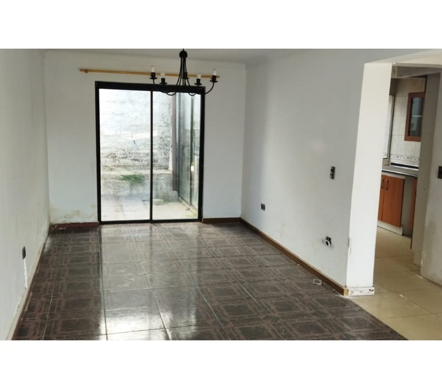 Bienes Raices Valparaíso Valparaíso - Fotos de CASA DOS PISOS CERRO ESPERANZA VALPARAISO