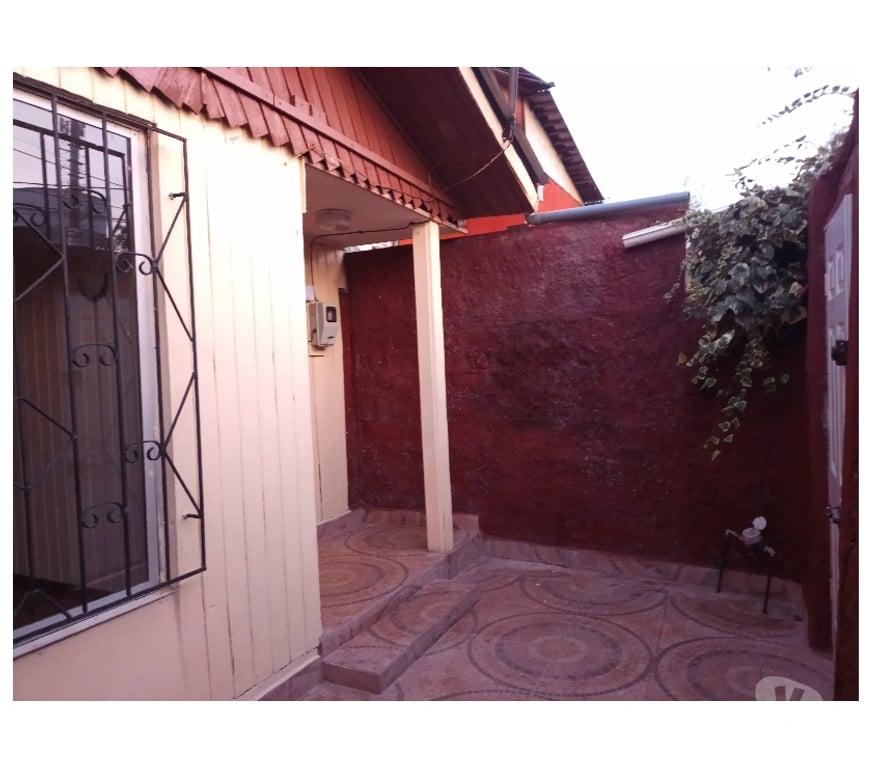 Arriendos Santiago Cerro Navia - Fotos de Casa con Patio.