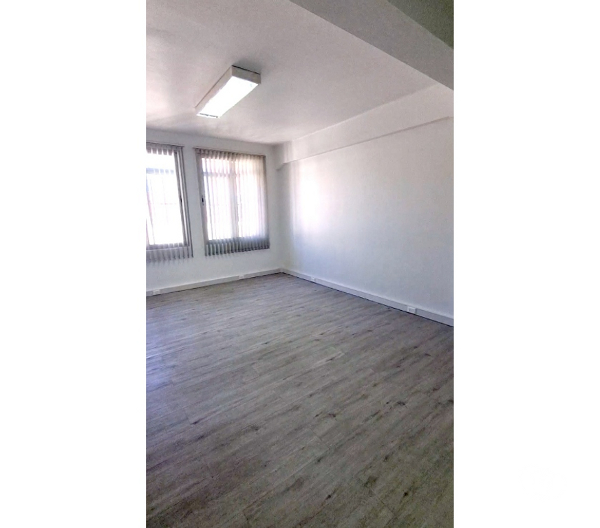 Arriendo oficinas Concepción Concepción - Fotos de Of Planta Libre 28 M² Central