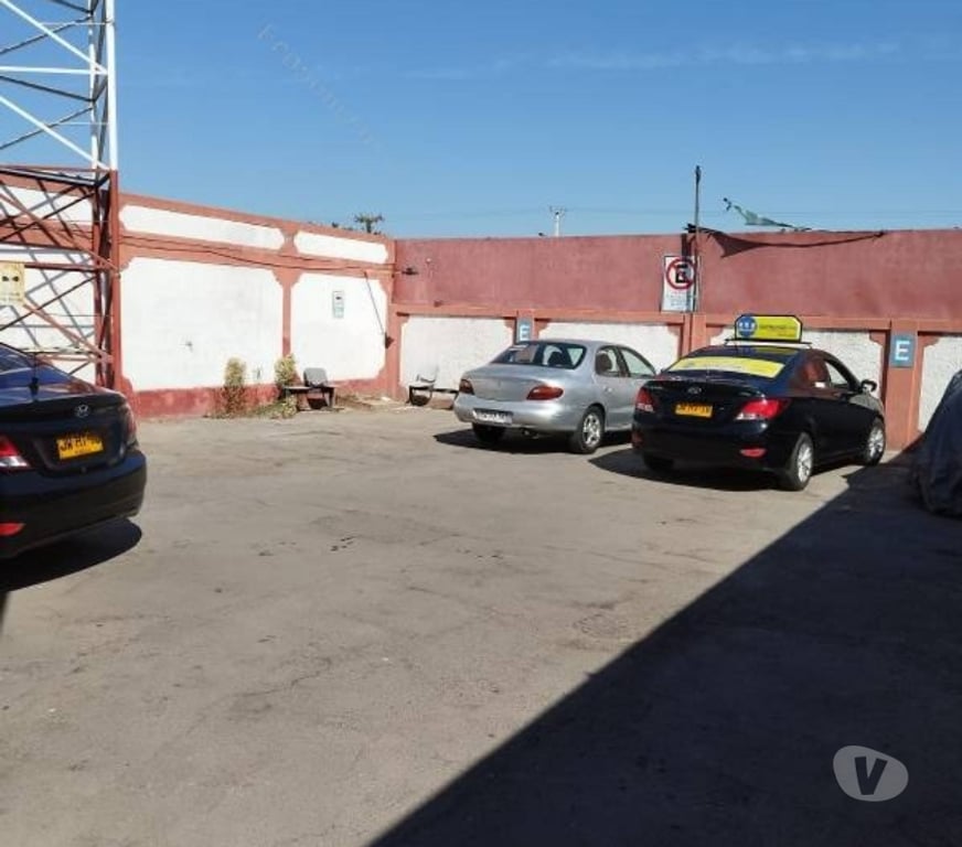Arriendos Santiago El Bosque - Fotos de Se arrienda segundo piso de Casona Comercial El Bosque