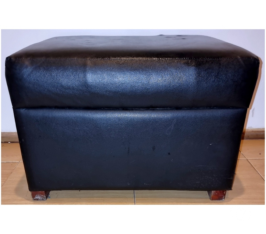 Muebles Santiago Quinta Normal - Fotos de Futon Pouf rectangular de cuero sintetico color Negro
