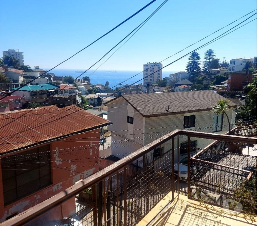 Bienes Raices Valparaíso Viña del Mar - Fotos de SE VENDE CASA 3 PISOS $ 350.000.000.- RECREO, VIÑA DEL MAR