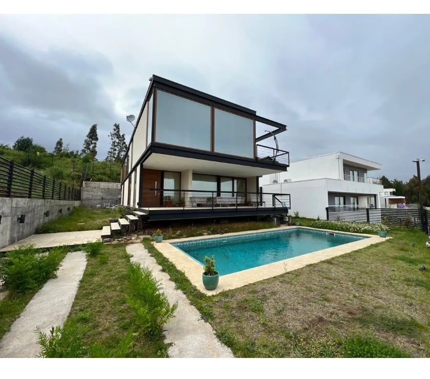 Bienes Raices Tomé Concepción - Fotos de Bellísima casa hermosa vista San José del mar, Tomé