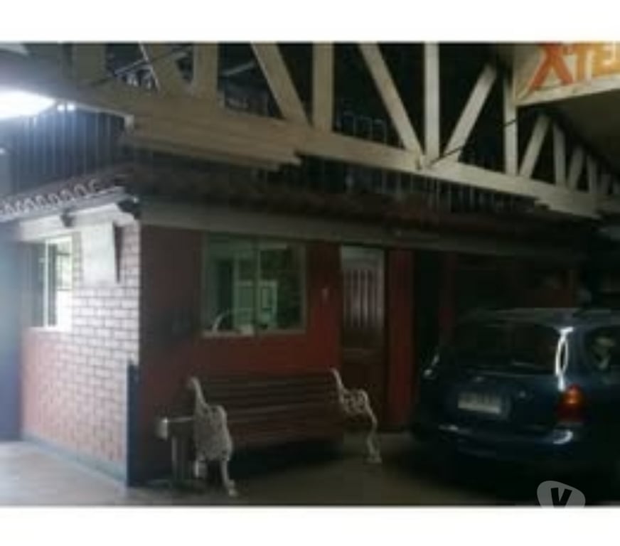 Arriendo bodegas Santiago Santiago - Fotos de Dueño Vende no arrienda Garaje de 240mt impecable.