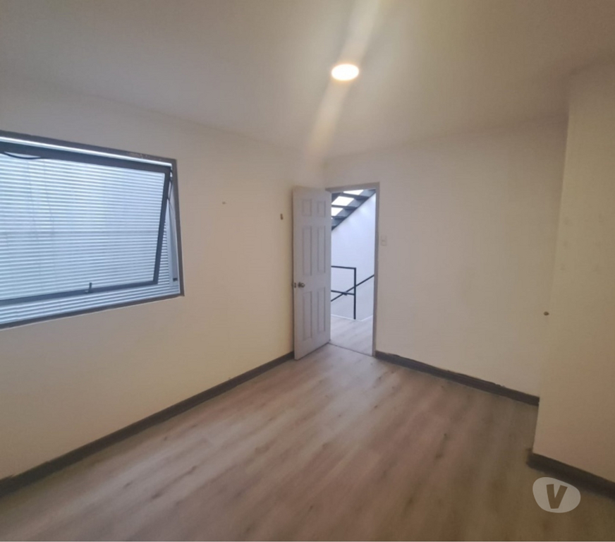 Arriendos Valparaíso Valparaíso - Fotos de Arrienda casa independiente en Cerro Bellavista