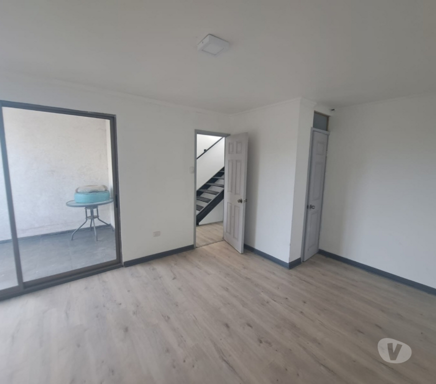 Arriendos Valparaíso Valparaíso - Fotos de Arrienda casa independiente en Cerro Bellavista