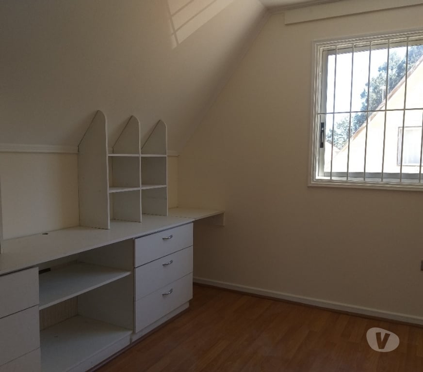 Bienes Raices Valparaíso Villa Alemana - Fotos de CASA DE DOS PISOS INDEPENDIENTE BARRIO NORTE